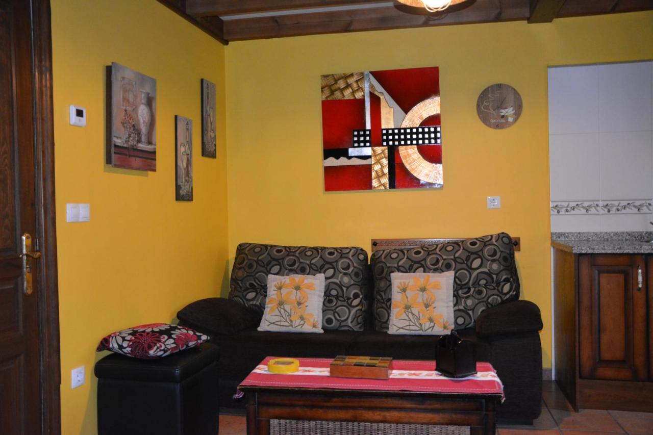 Apartamentos Rurales Piedrafita Llenín Extérieur photo