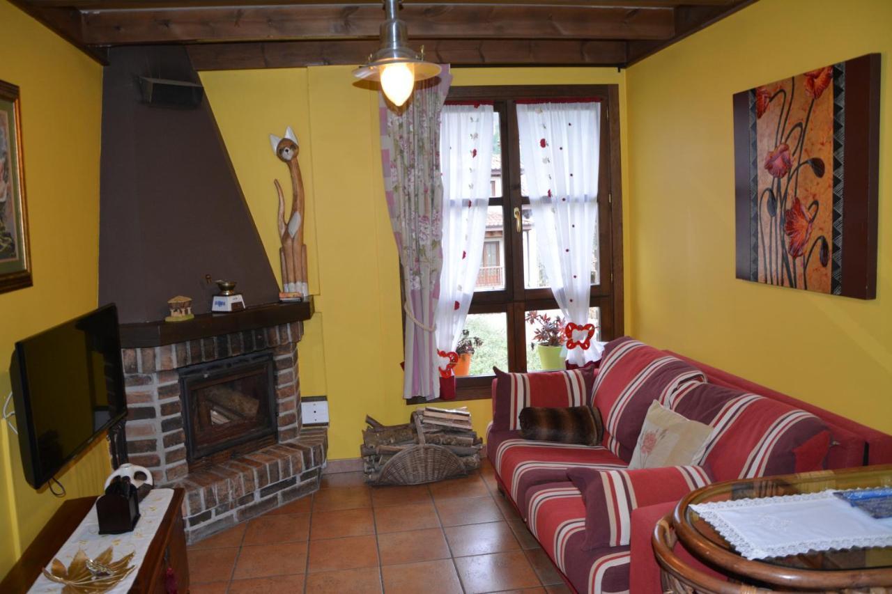 Apartamentos Rurales Piedrafita Llenín Extérieur photo